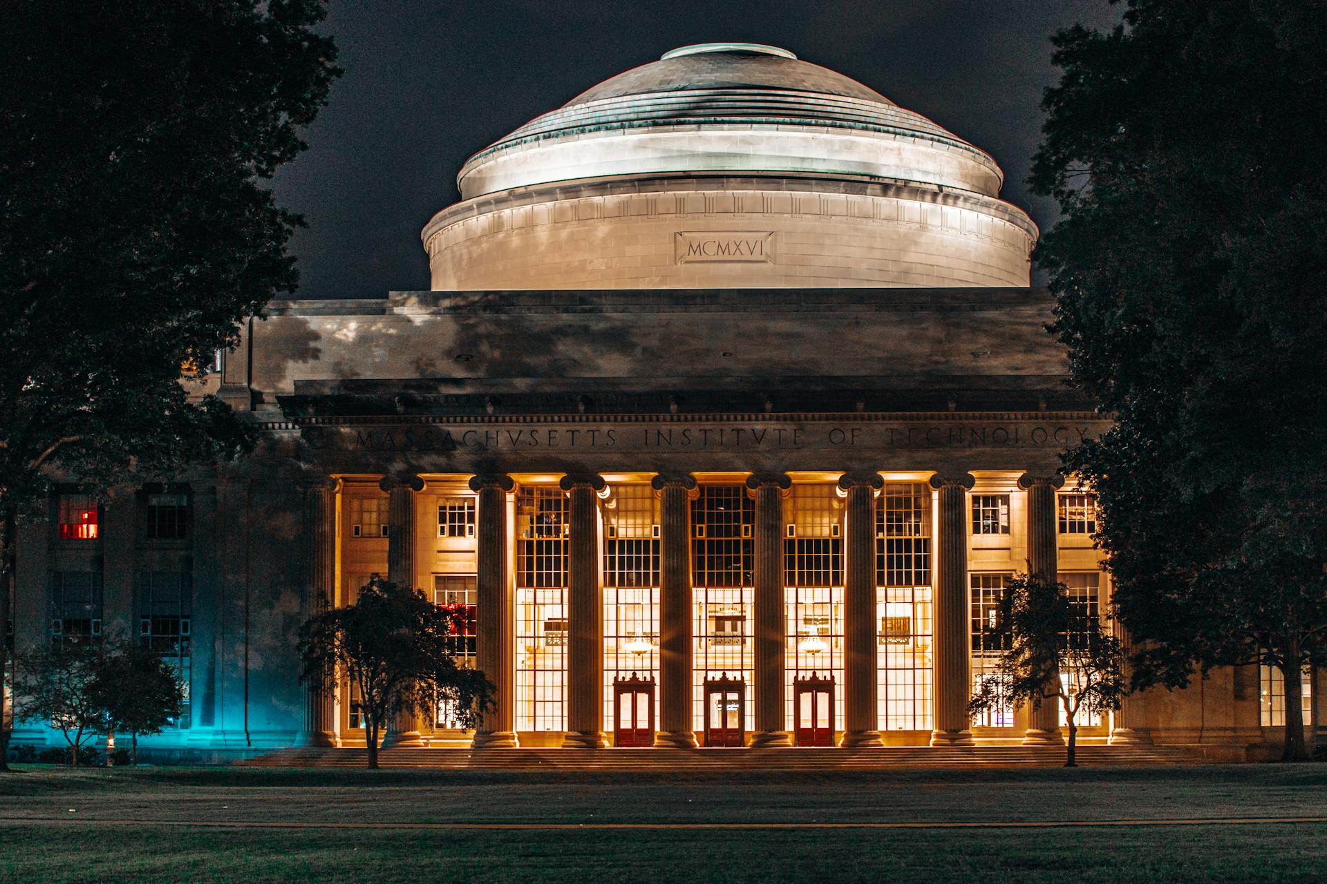 Access Over Curriculum: The Honest Argument for a Top MBA – The Smart Read for the Business Smart